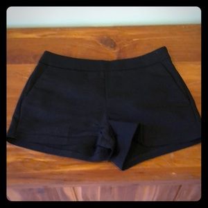 Express Stretch Mid rise cotton blend shorts